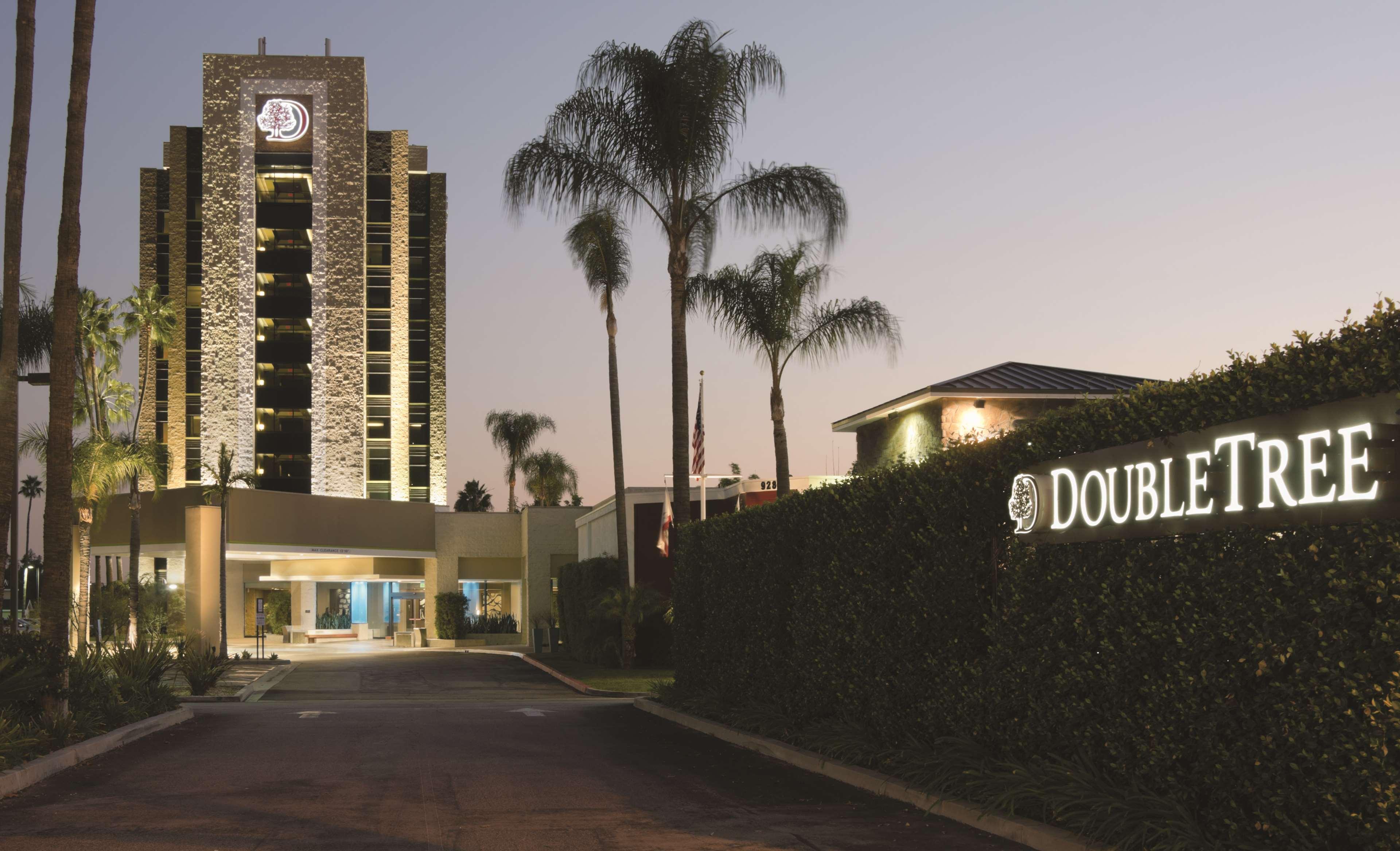 Doubletree By Hilton Monrovia - Pasadena Area Otel Dış mekan fotoğraf