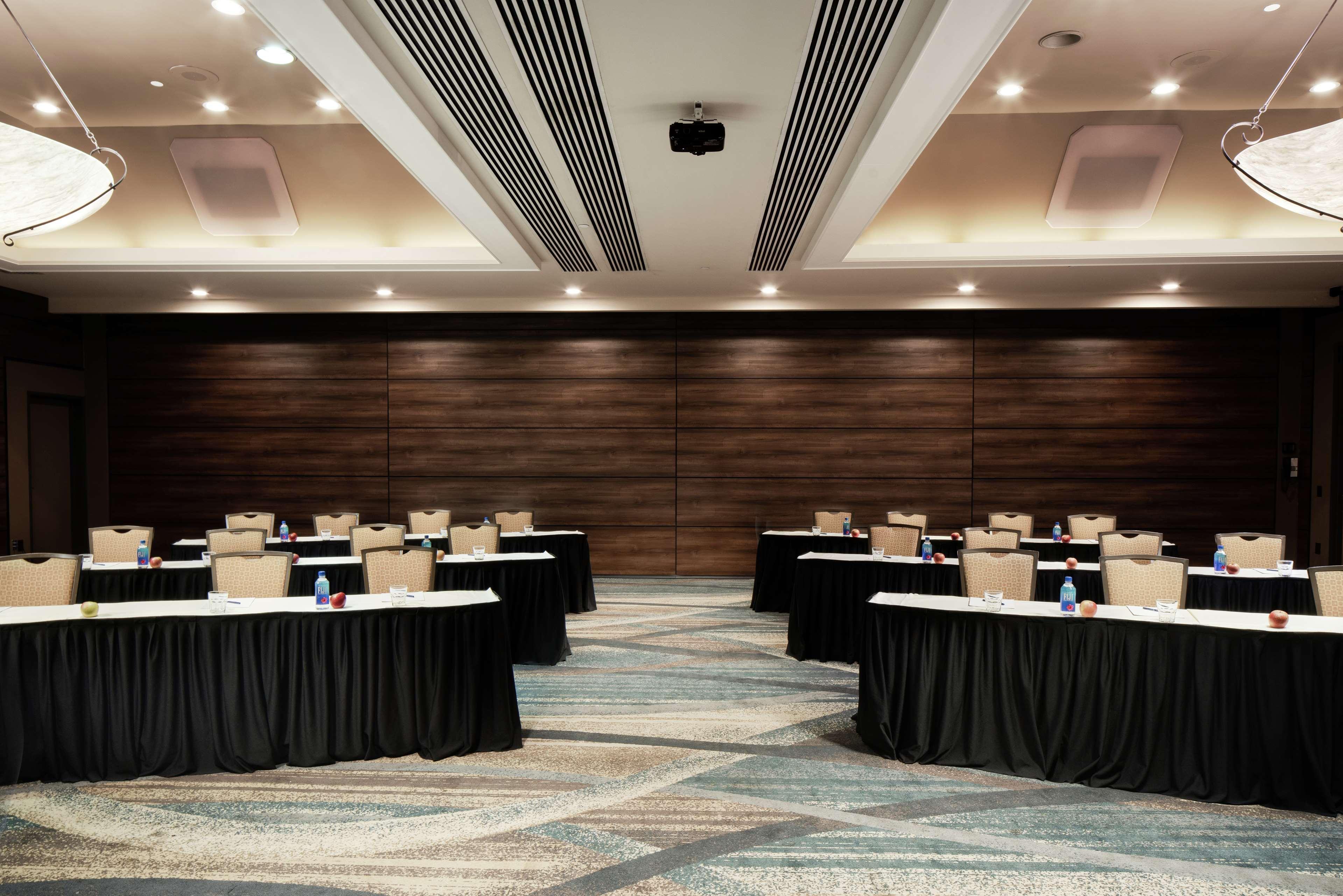 Doubletree By Hilton Monrovia - Pasadena Area Otel Dış mekan fotoğraf