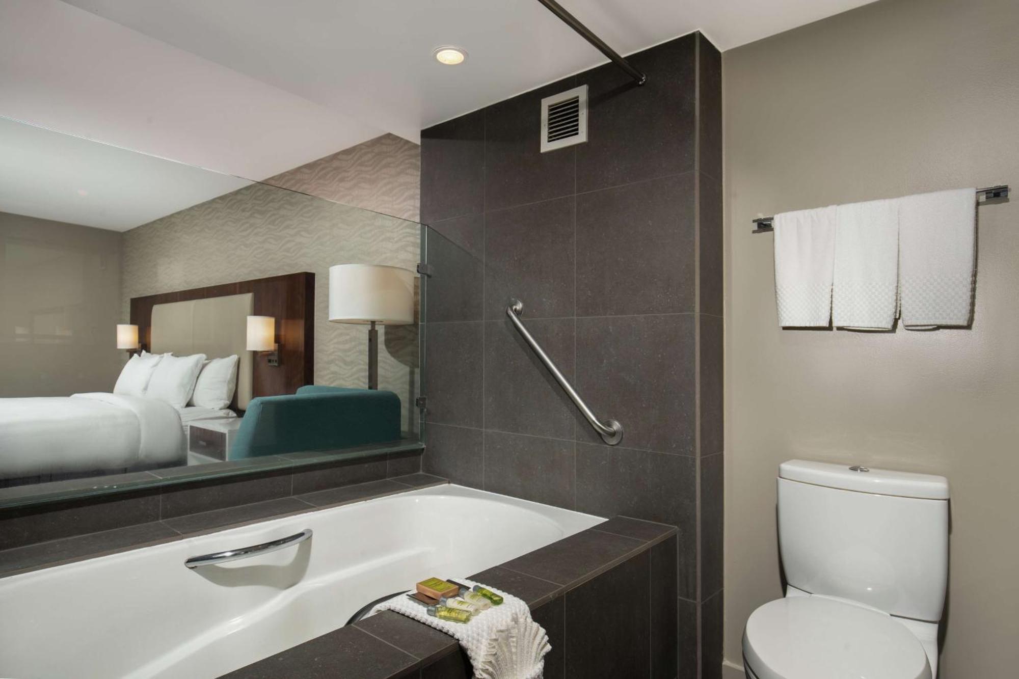 Doubletree By Hilton Monrovia - Pasadena Area Otel Dış mekan fotoğraf